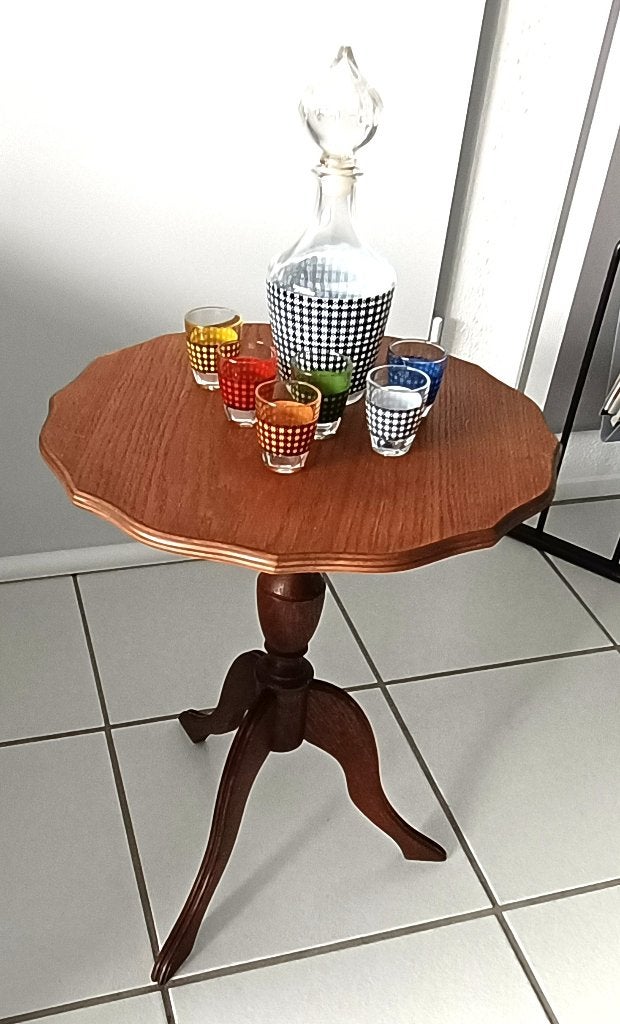 wijntafel -bloementafel - brocante, Antiek en Kunst, Curiosa en Brocante, Ophalen of Verzenden