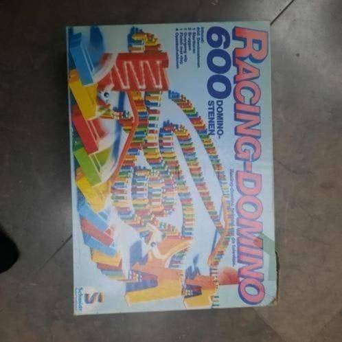 Doos vol met domino, Ophalen of Verzenden