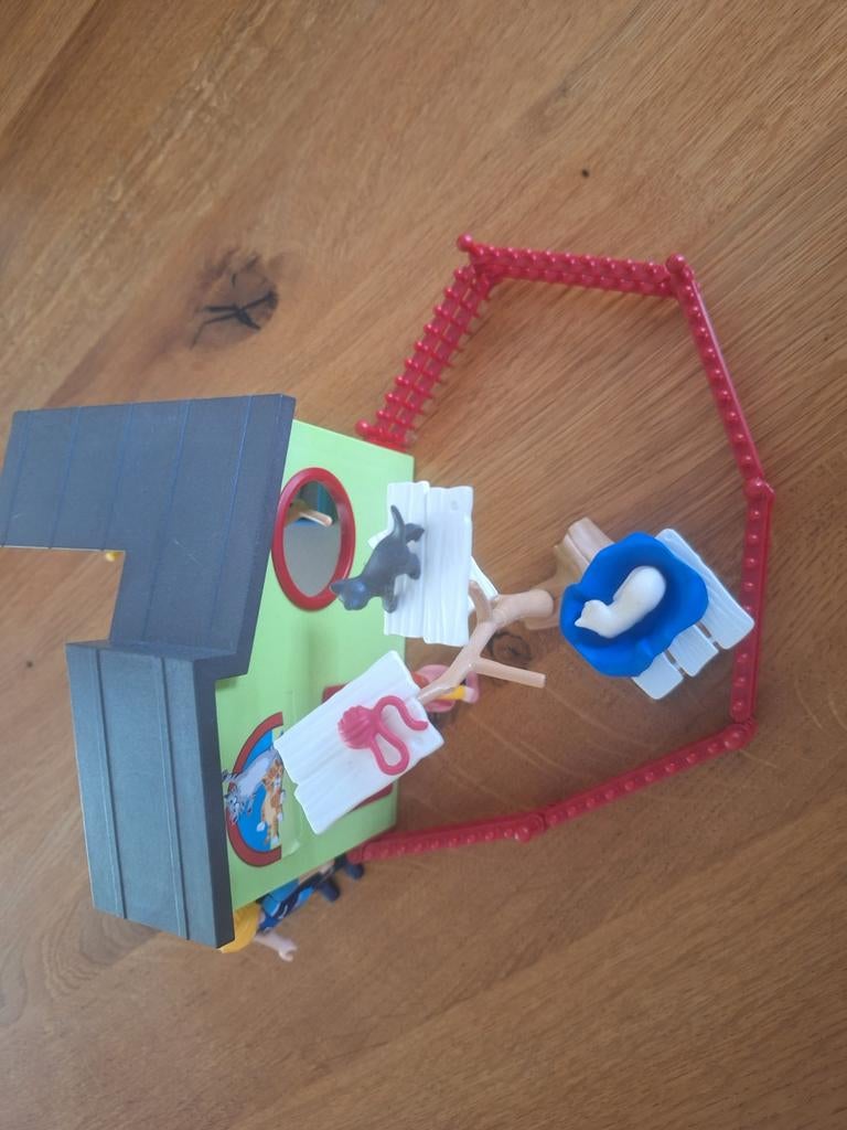 Playmobil Kattenpension met poezen en figuren, Kinderen en Baby's, Speelgoed | Playmobil, Ophalen, Gebruikt, Complete set