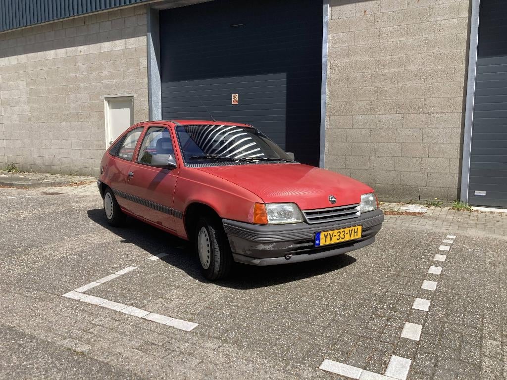 Opel Kadett 1.6 AUTOMAAT 1990, 450 kg, 74 pk, 4 cilinders, Kadett