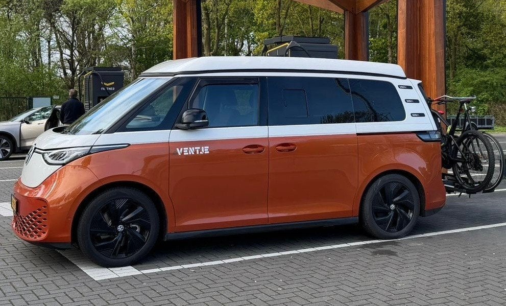 Ventje Volkswagen camper ID. Buzz 4Motion, Caravans en Kamperen, Campers, Particulier, tot en met 4, Buscamper of Camperbus, Volkswagen