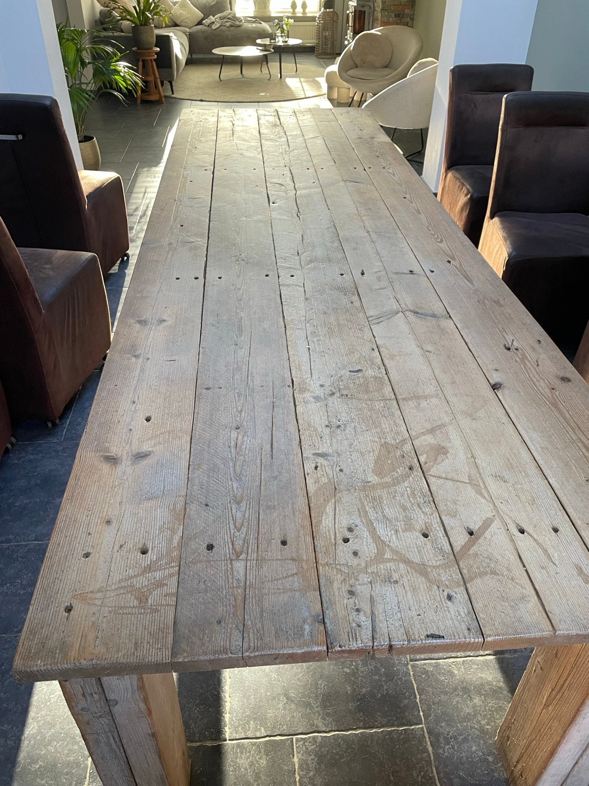 Steigerhouten eettafel (300x97cm) met 8 stoelen op wieltjes, Ophalen, Gebruikt, 200 cm of meer, 50 tot 100 cm