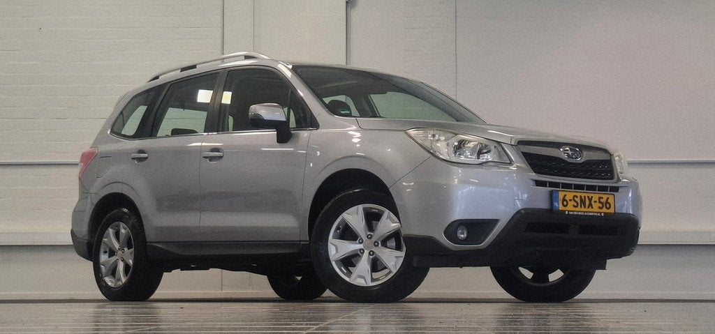 Subaru Forester 2.0 Luxury Plus Automaat 1e Eigenaar 100% On, Auto's, Subaru, Automaat, Euro 5, Zwart, 4 cilinders