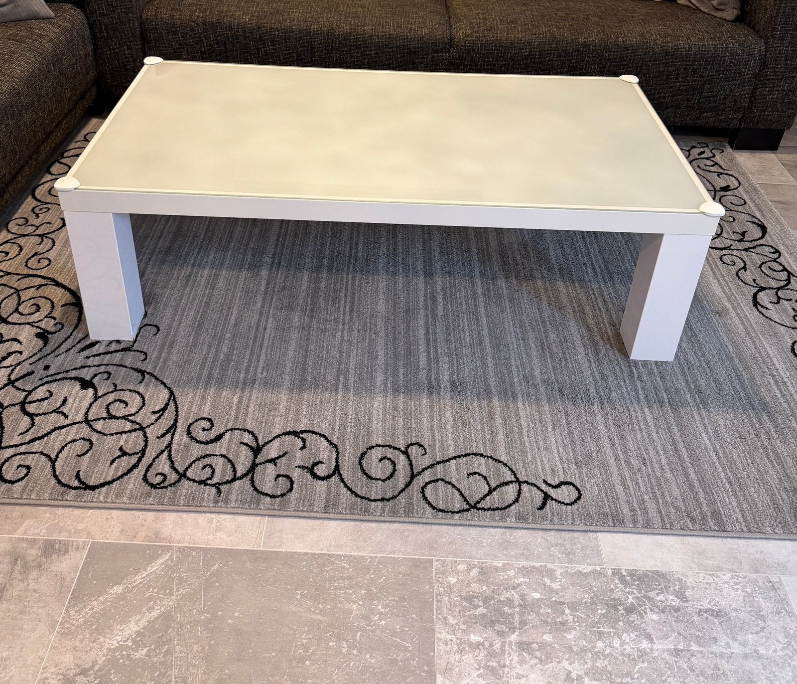 Witte Salontafel met Glasplaat | 135 x 70 x 40, Ophalen, Gebruikt, 100 tot 150 cm, 50 tot 100 cm