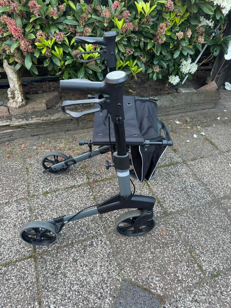Rollator zo goed als nieuw, Diversen, Ophalen, Zo goed als nieuw