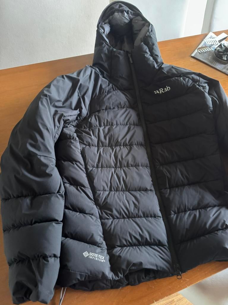 Rab Infinity Alpine Gore-Tex donsjas, Ophalen of Verzenden, Nieuw, Zwart
