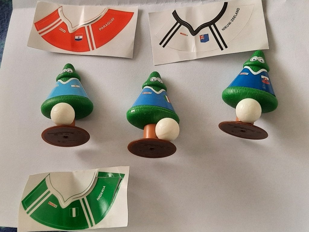 3 figuurtjes vh sparky wk 2010 voetbalspel, Spar, Ophalen of Verzenden