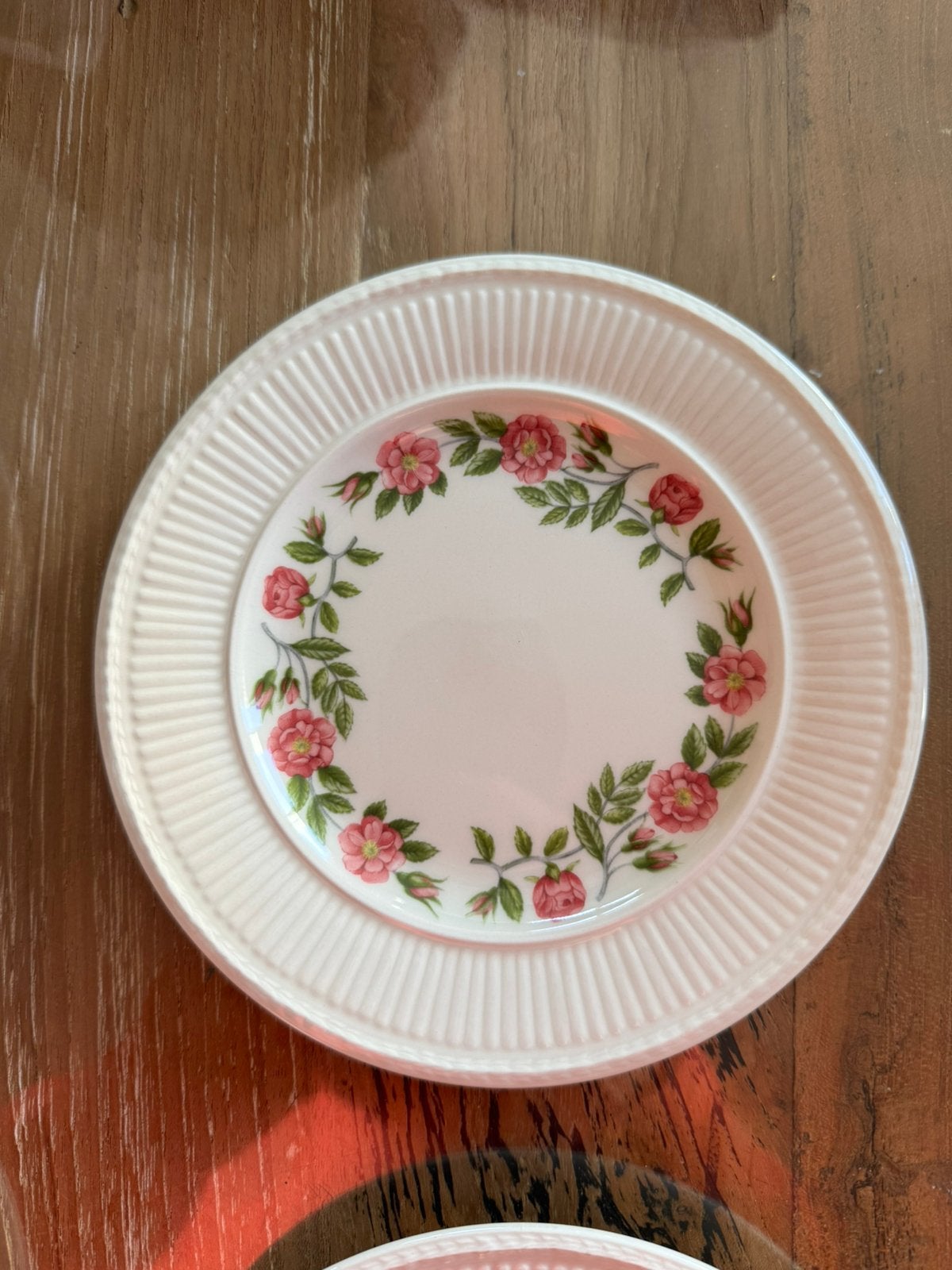 Wedgwood gebaksbordjes, Ophalen of Verzenden, Zo goed als nieuw, Porselein, Overige typen