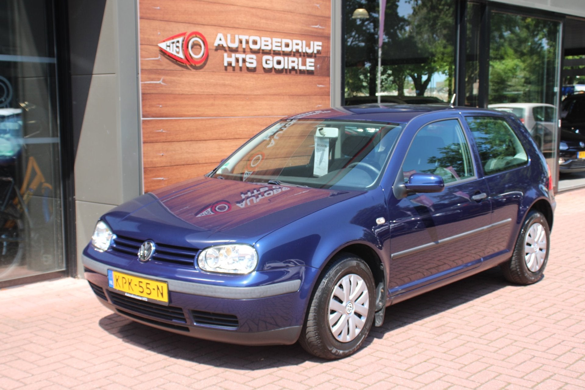 Volkswagen GOLF 1.4-16V een plaatje !, Voorwielaandrijving, Gebruikt, Zwart, Blauw