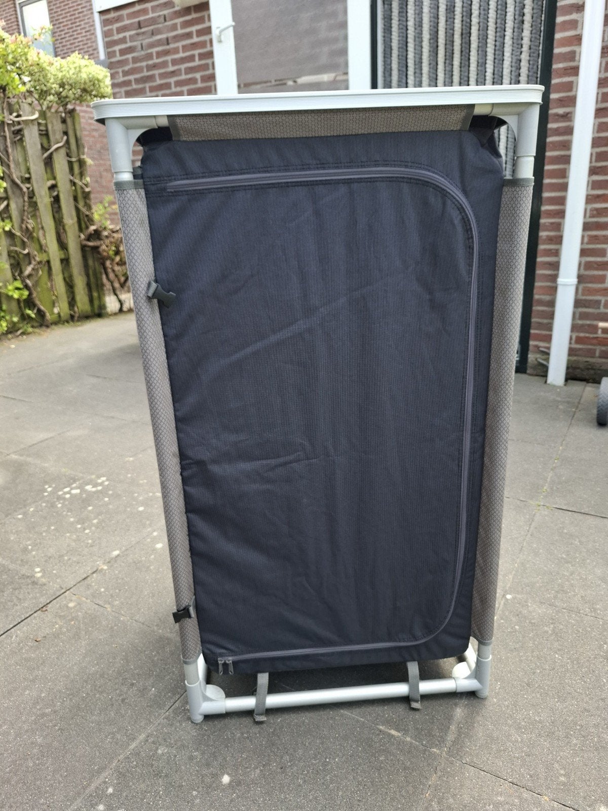 Vrijbuiter Outdoor Campingkast - Opvouwbaar & Praktisch, Caravans en Kamperen, Kampeeraccessoires, Zo goed als nieuw, Ophalen of Verzenden