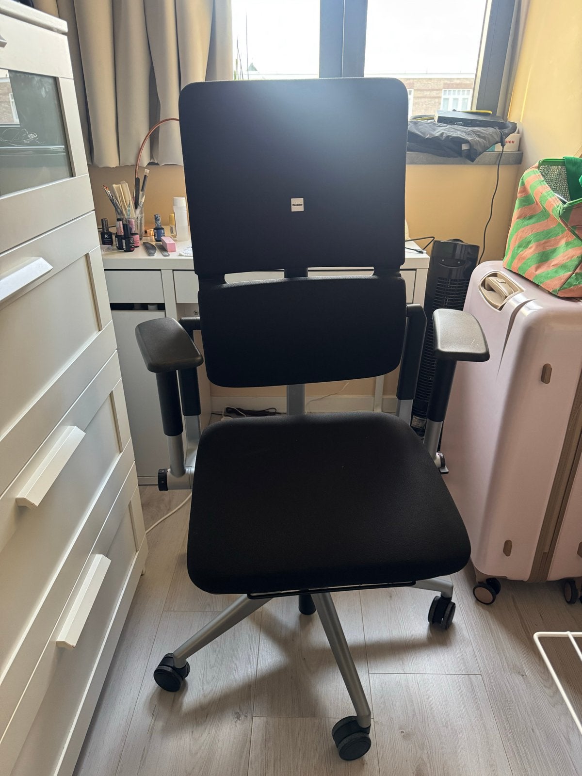 Steelcase Please Bureaustoel - Zo goed als nieuw, Zwart, Ophalen of Verzenden, Zo goed als nieuw, Bureaustoel