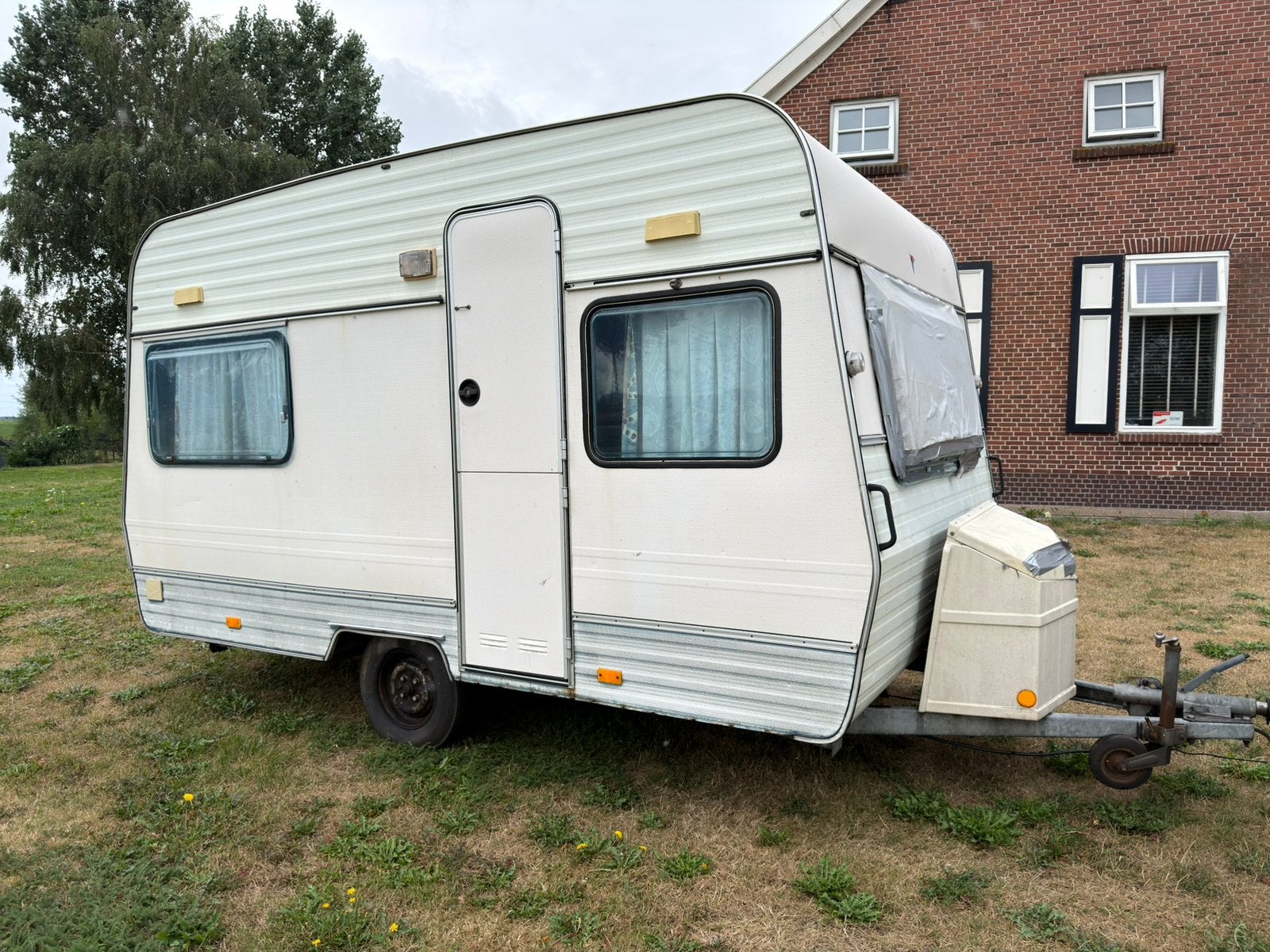vintage caravan + voortent en luifel, Caravans en Kamperen, Rondzit, Bedrijf, Luifel, 500 - 750 kg