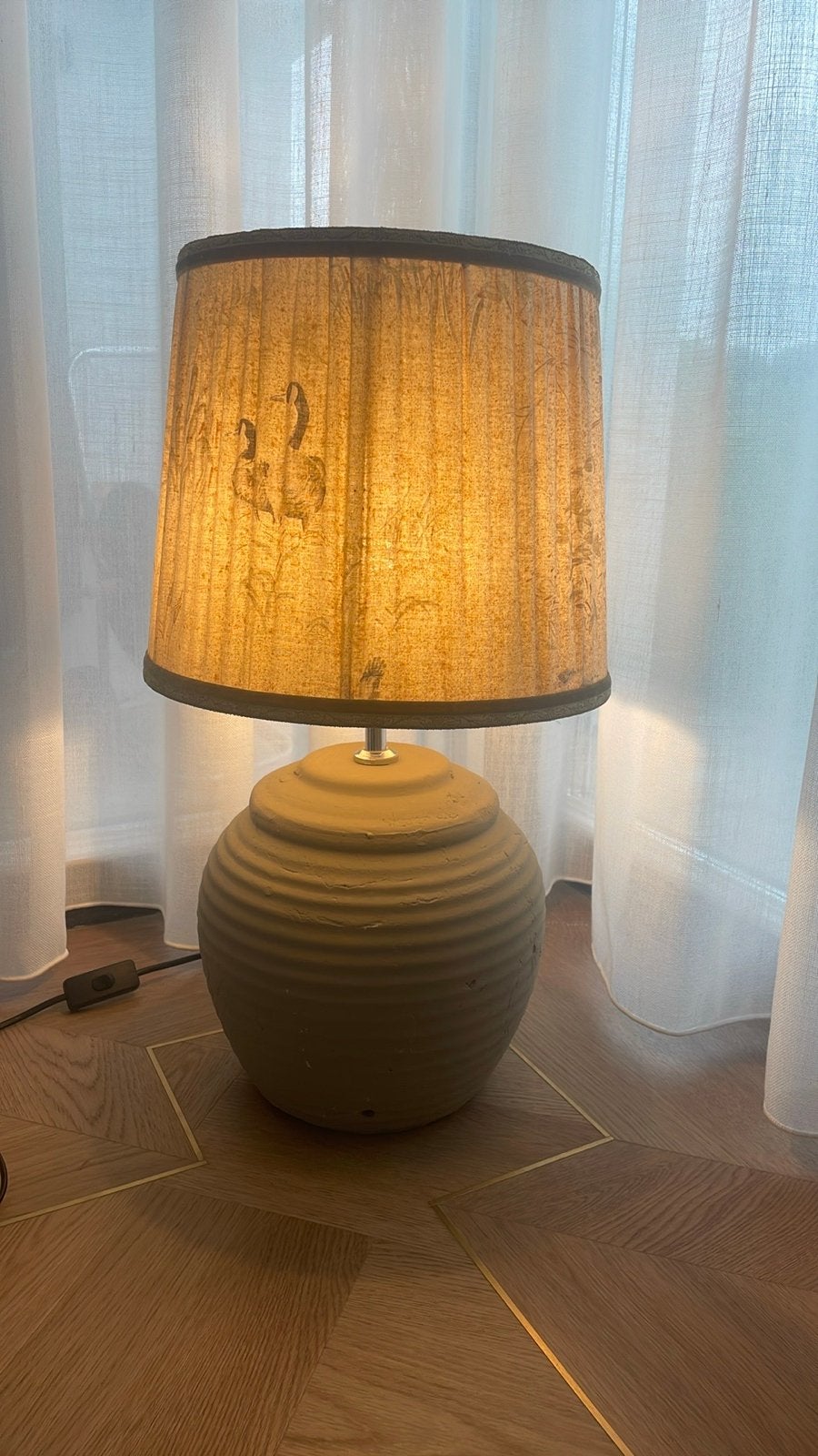 Vintage tafellamp met vintage lampenkap, Ophalen