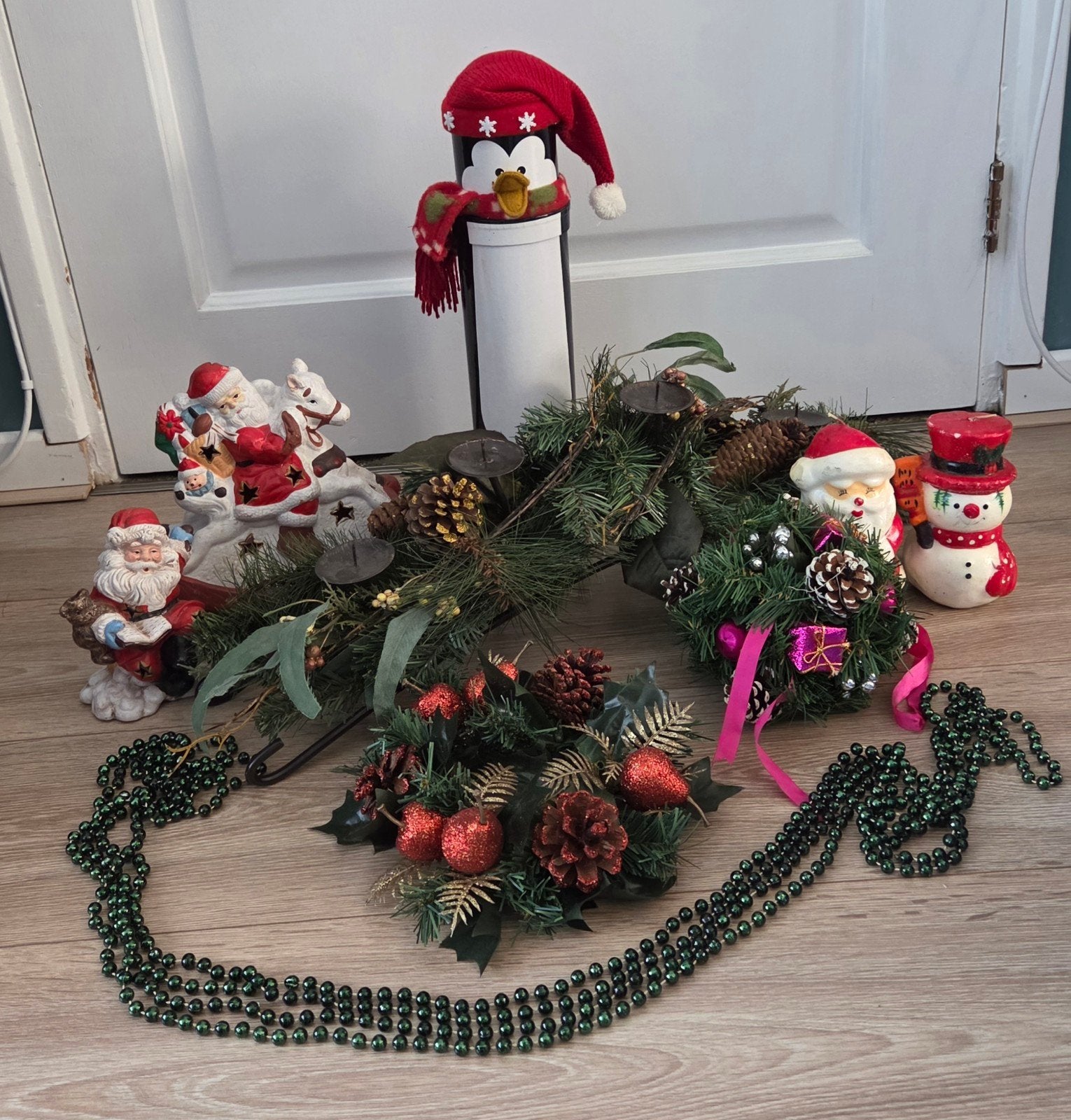 Kerstdecoratie – diverse beelden en kransen – gratis, Ophalen, Gebruikt