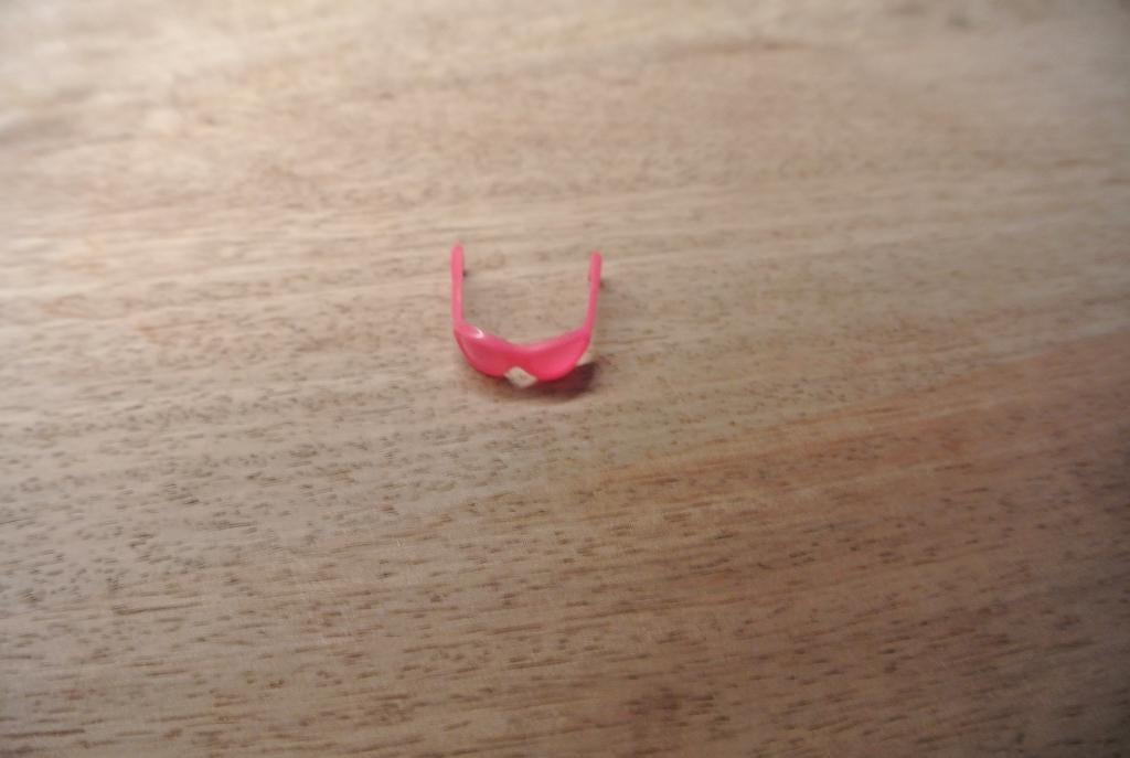 Barbie Bril Flex / nr 228, Ophalen of Verzenden, Zo goed als nieuw, Accessoires