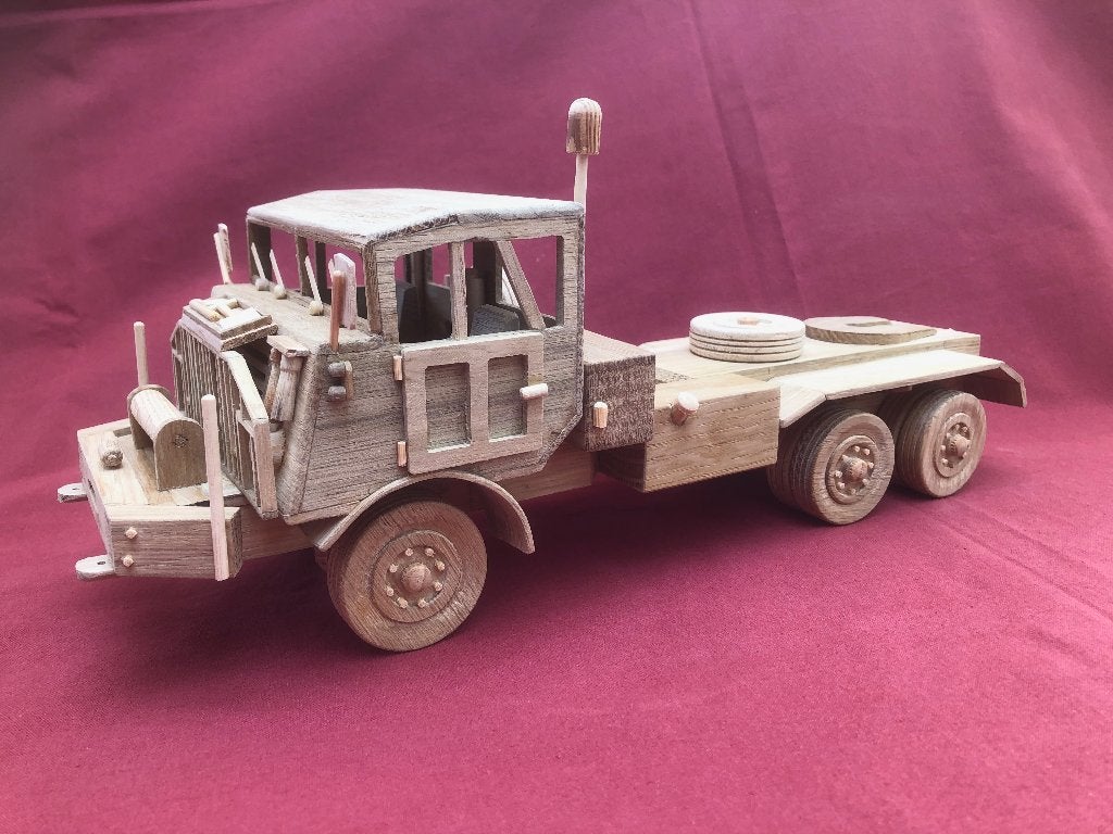 DAF YT 616 met oplegger. Nederlandsvoertuig uit de jaren 60., Ophalen of Verzenden, Landmacht, Nederland, Miniatuur of Beeldje