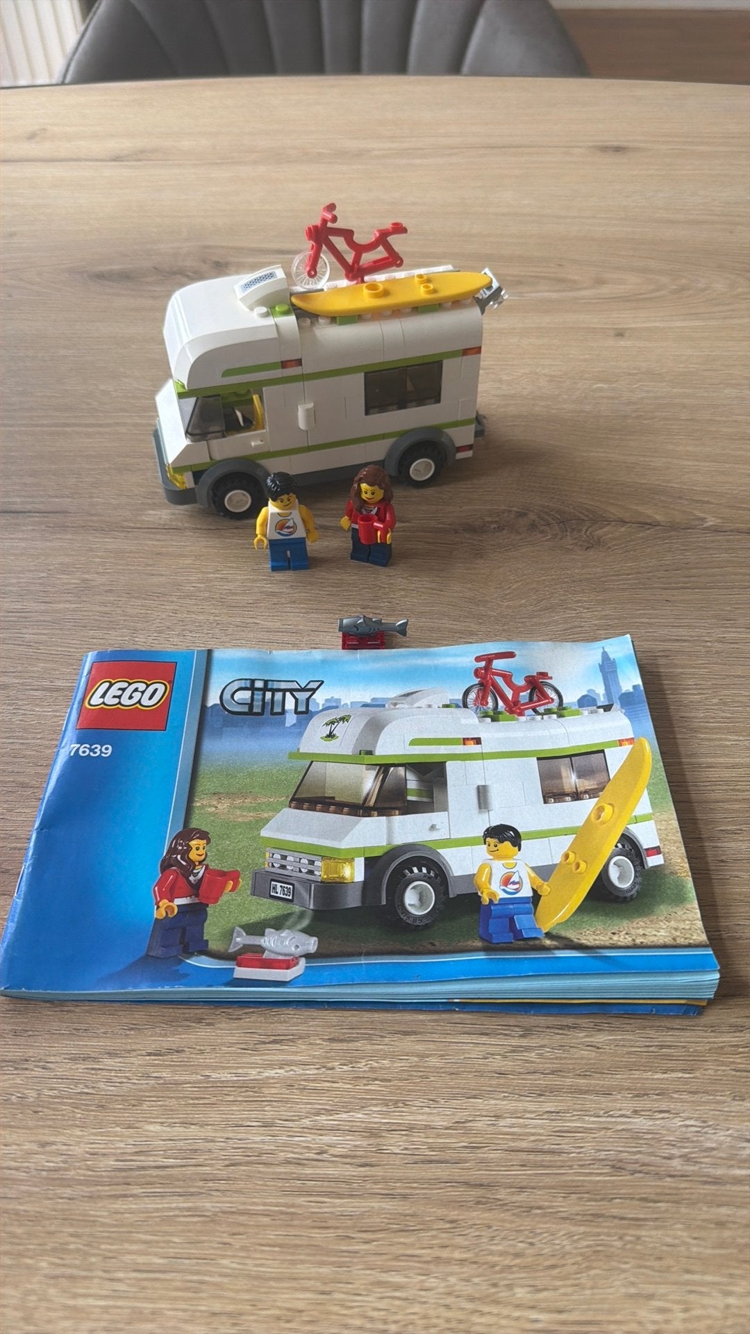 Lego city 7639 - camper, Kinderen en Baby's, Speelgoed | Duplo en Lego, Ophalen of Verzenden, Zo goed als nieuw