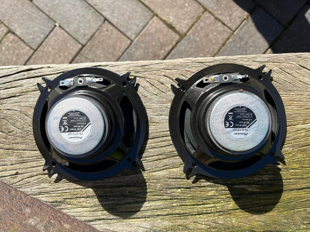 Nieuwe 13 cm luidsprekers met roosters voor Golf 3/Vento, Ophalen of Verzenden, Nieuw