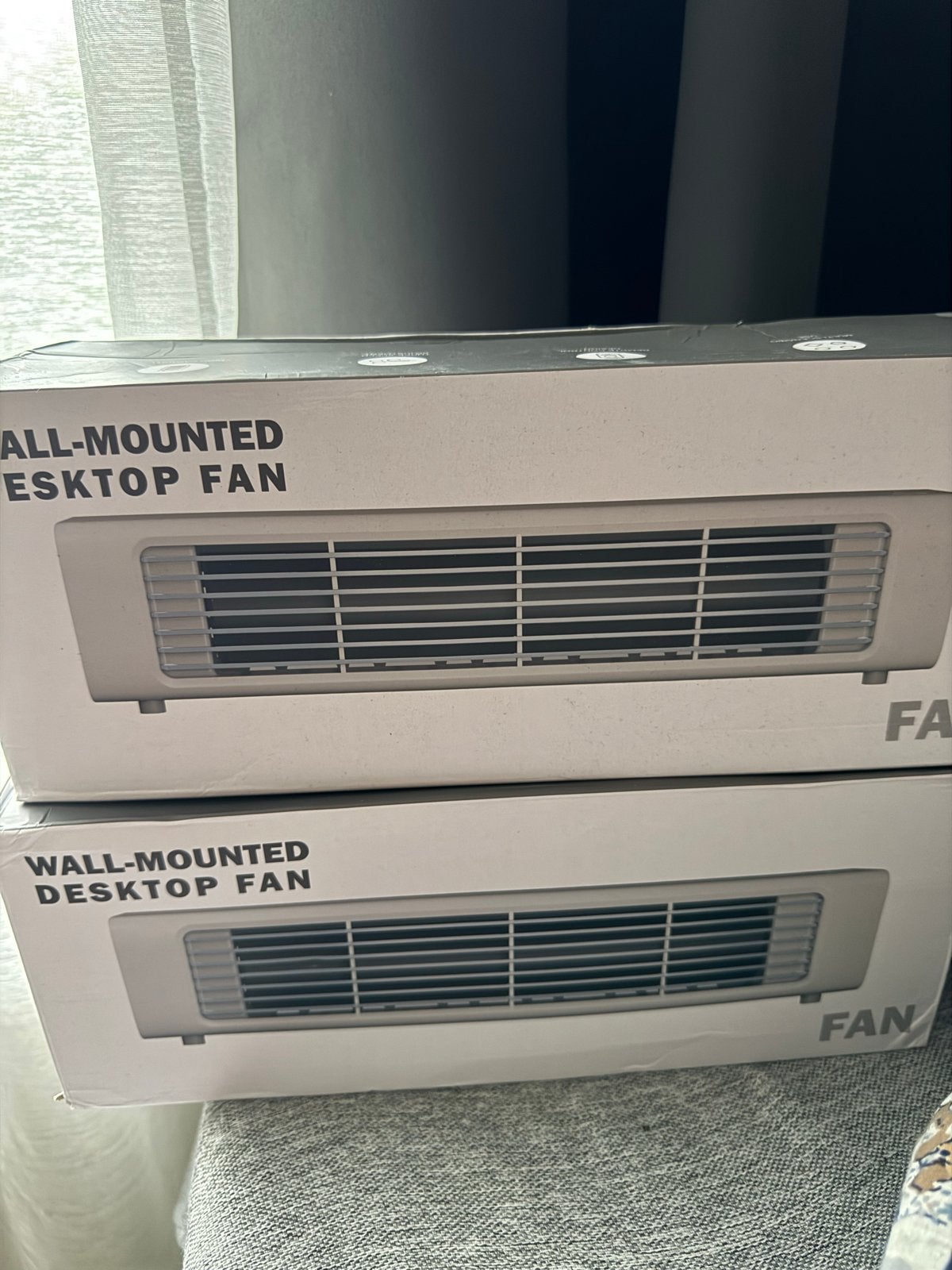 Nieuwe wand- en desktopventilator (2 stuks), Witgoed en Apparatuur, Ophalen of Verzenden, Nieuw, Tafelventilator