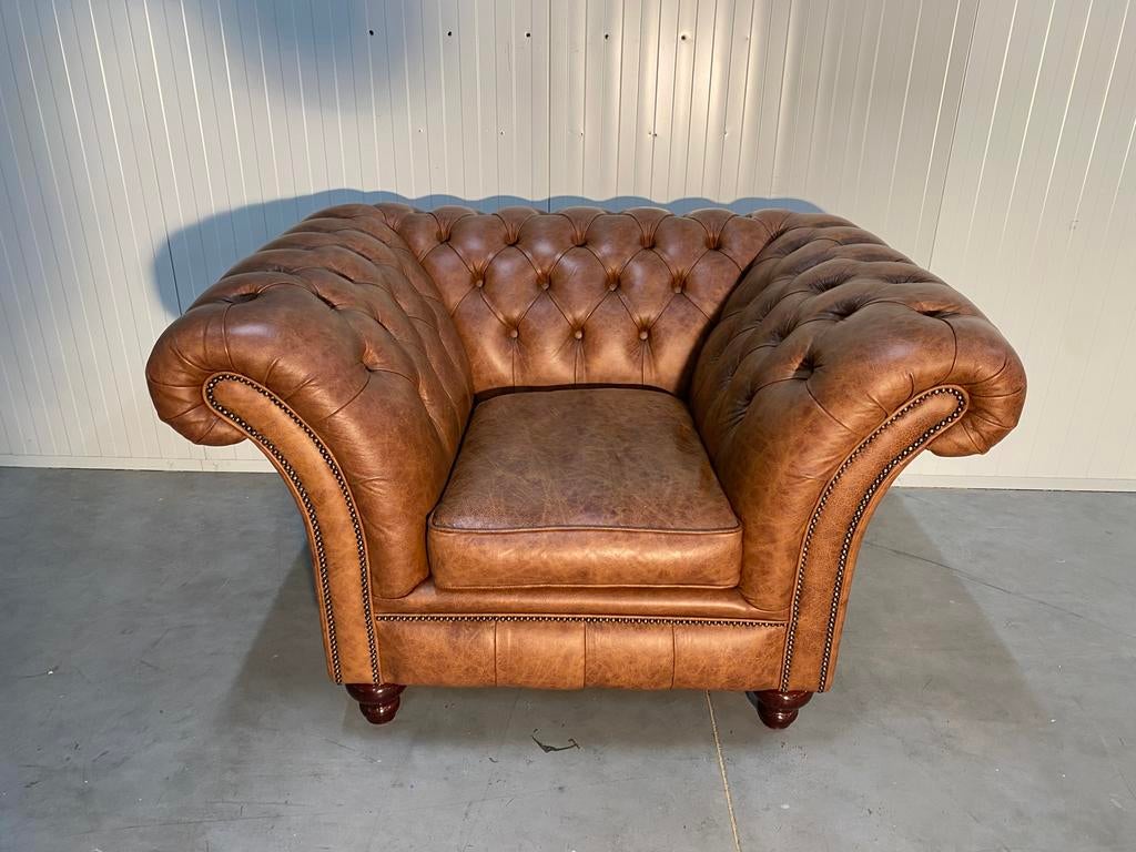 Engels XL Chesterfield club fauteuil whisky cognac, Ophalen of Verzenden, Zo goed als nieuw, 75 tot 100 cm