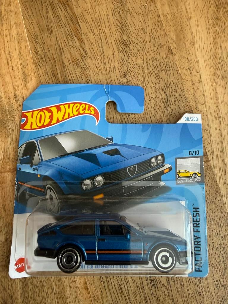 Hot Wheels Alfa Romeo 155 V6 TI - Factory Fresh 98/250, Ophalen of Verzenden, Zo goed als nieuw