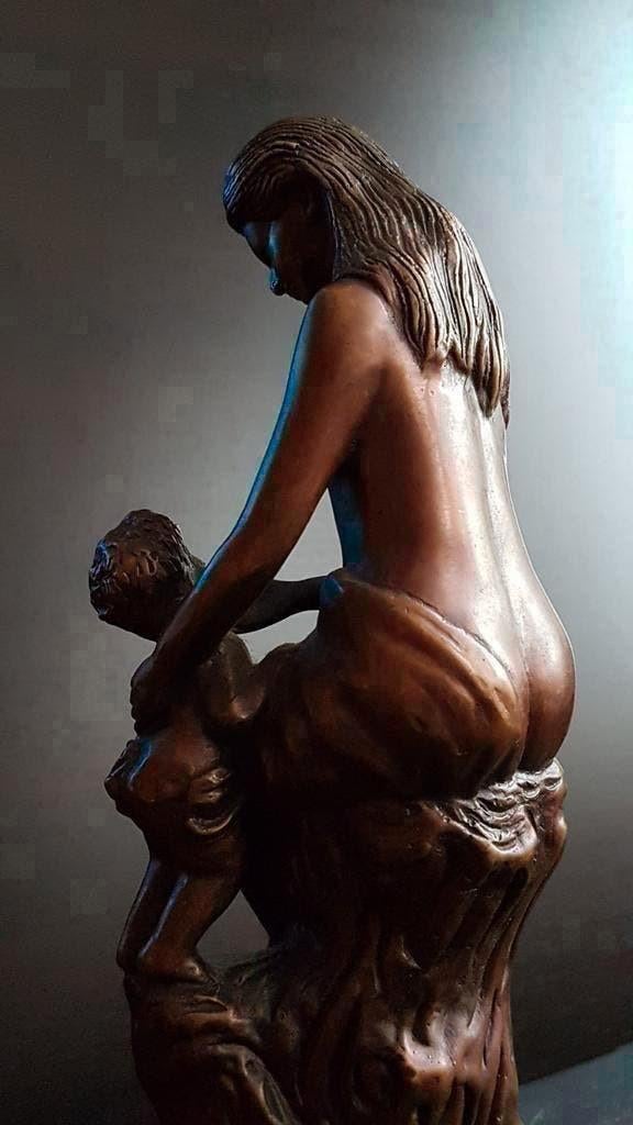 Antiek brons naakte dame, Moeder met baby J.Boese Berlin ART, Ophalen of Verzenden, Brons