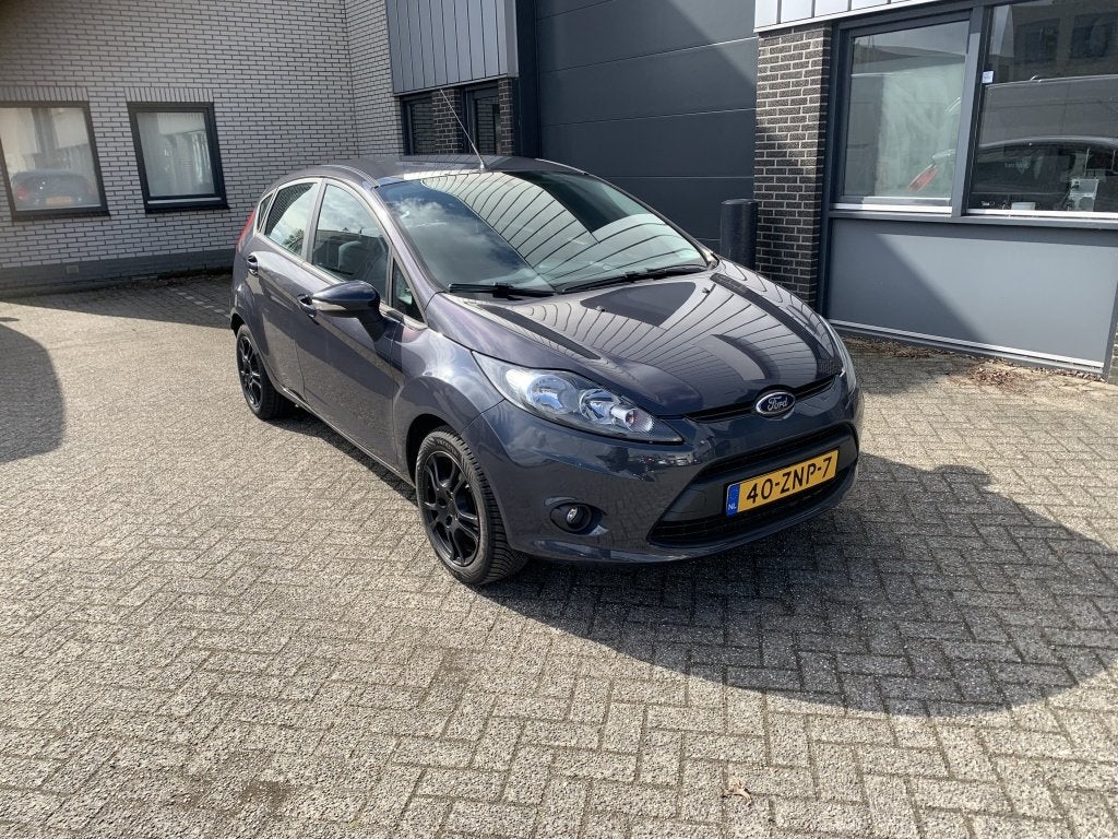 Ford Fiesta 1.25 Champion apk tot 4 juli 2027 (bj 2012), Voorwielaandrijving, Euro 5, 1242 cc, 4 cilinders