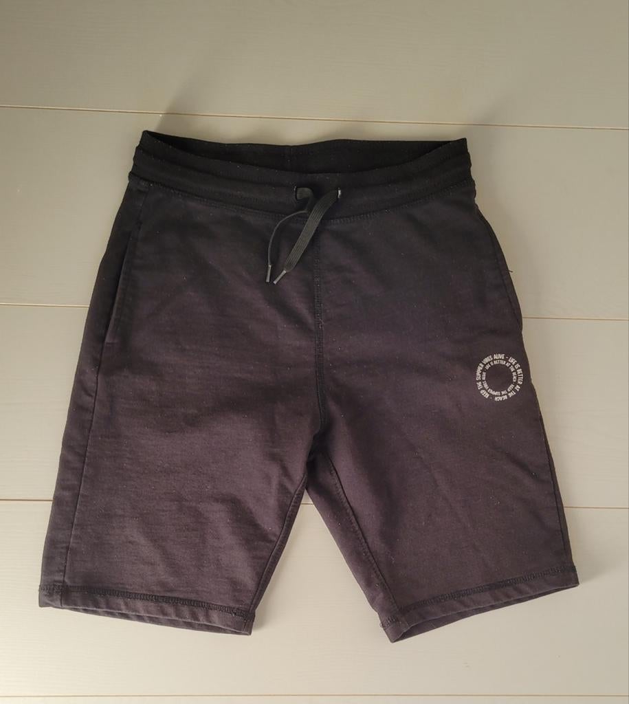 Zwarte Korte Broek, Wibra, Zwart, Ophalen of Verzenden, Zo goed als nieuw