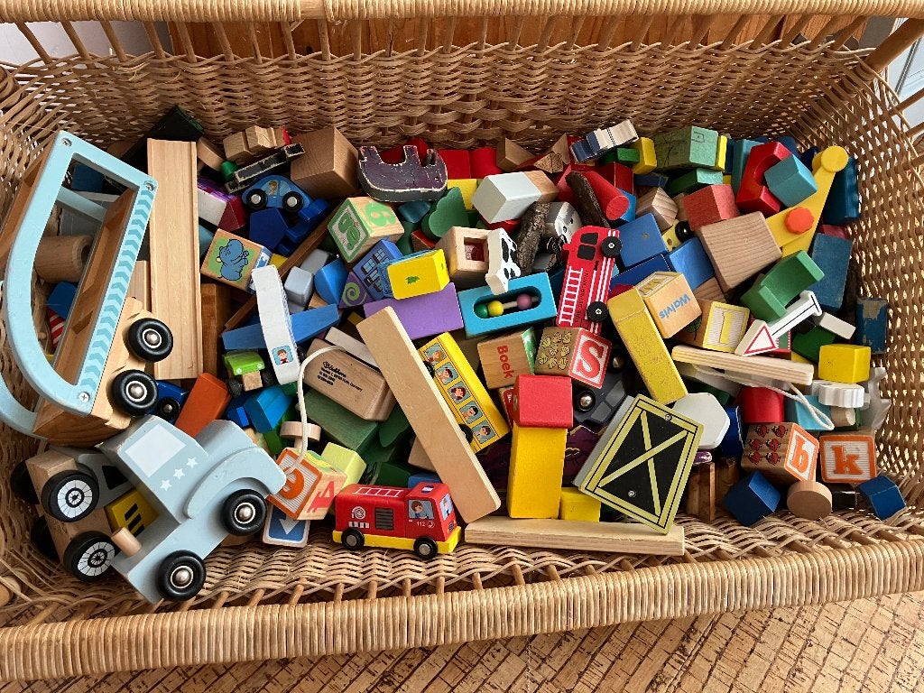 Hele grote mand met houten blokken en houten speelgoed, Ophalen, Gebruikt, Overige typen
