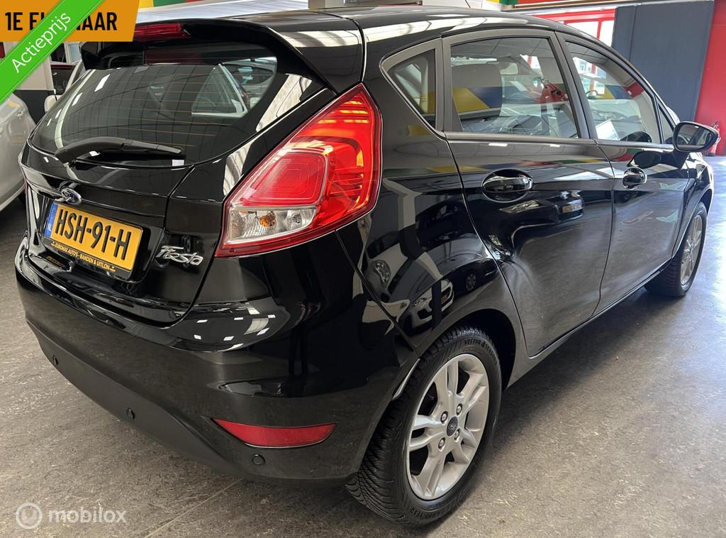 Ford Fiesta 1.0 Style Ultimate 2016 - rijklaar! - Distr vrv!, Voorwielaandrijving, Stof, Gebruikt, 525 kg