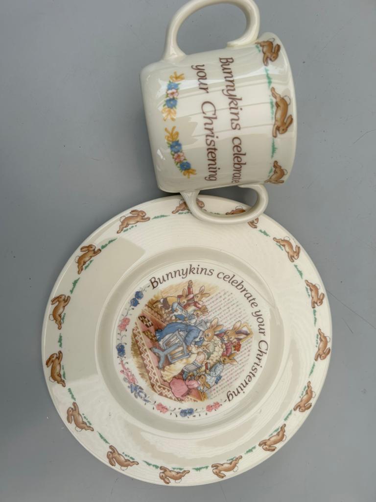 Bunnykins Doopcadeau Mok en Bordje - Royal Doulton, Huis en Inrichting, Keuken | Servies, Ophalen of Verzenden, Zo goed als nieuw