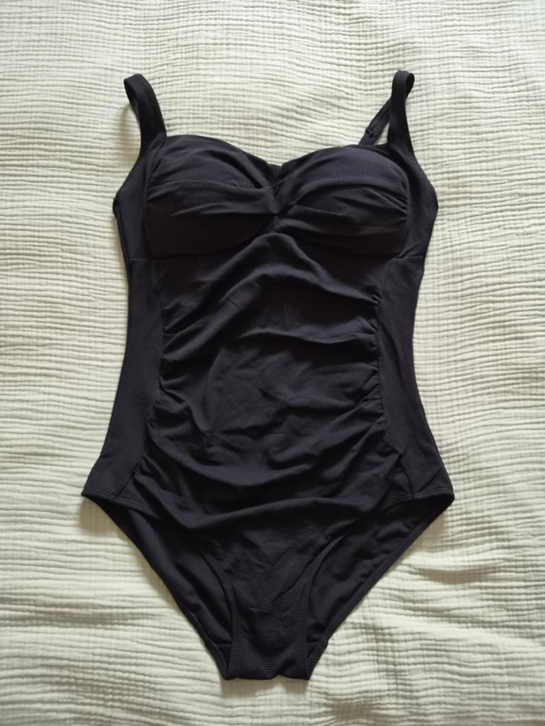 Zwart figuurcorrigerend badpak Hema XL - Nieuwstaat, Kleding | Dames, Zwart, Nieuw, Badpak, Ophalen of Verzenden