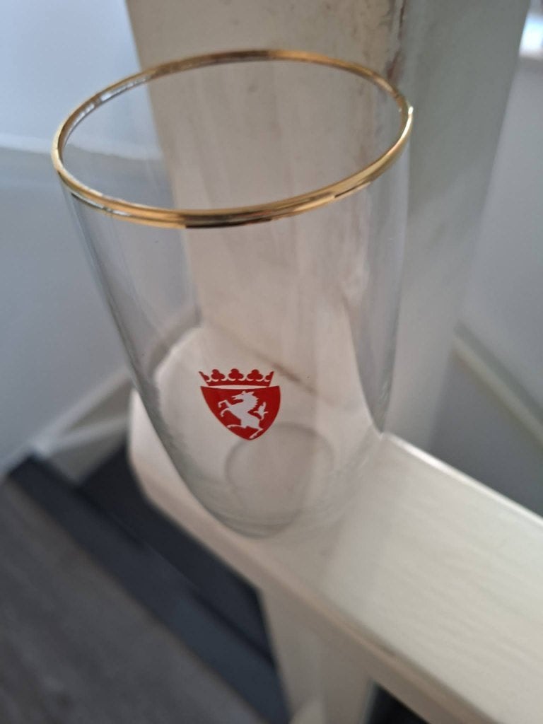 oud hengelo bierglas, Verzenden, Zo goed als nieuw, Glas of Glazen, Overige merken