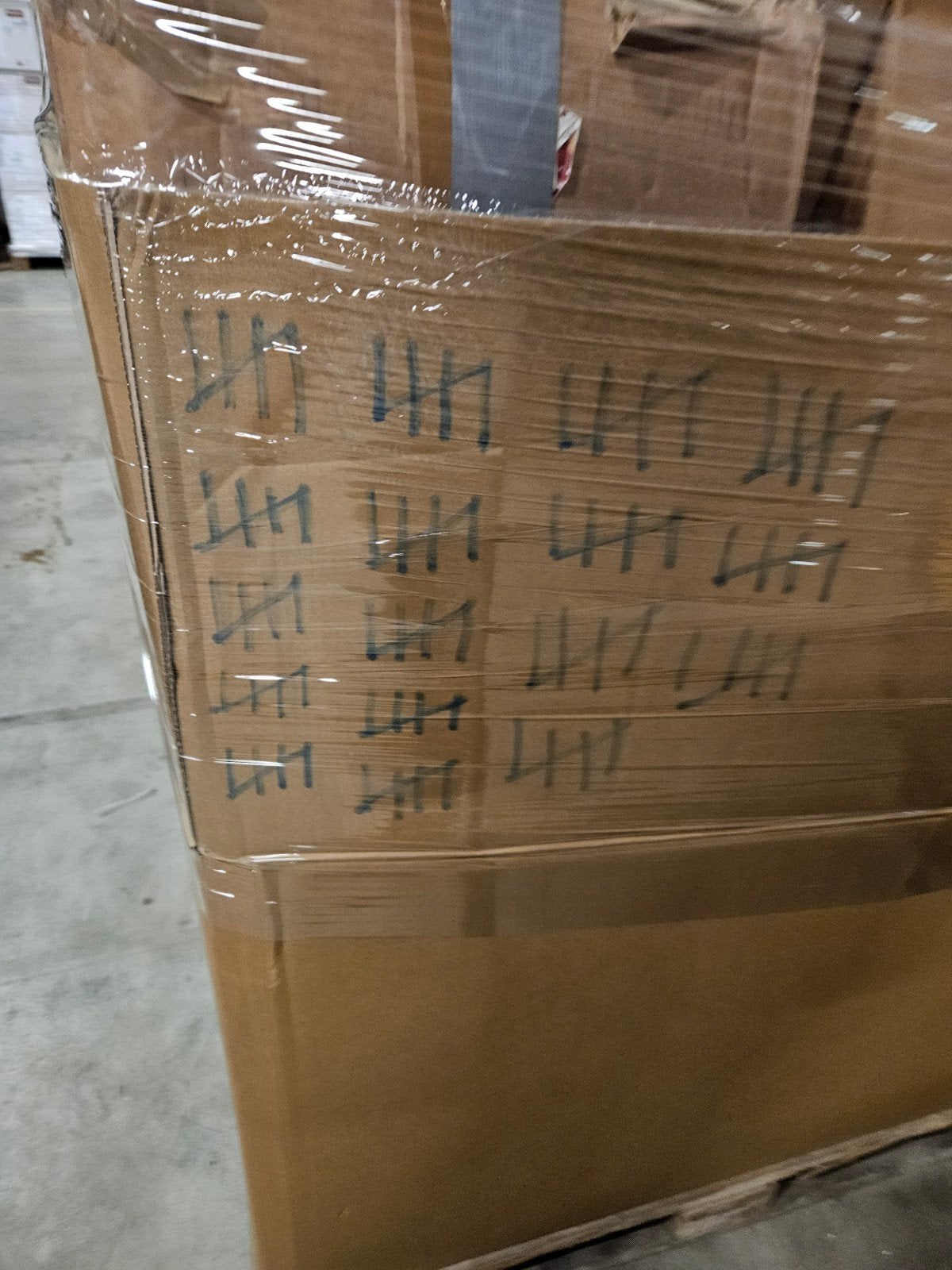 3 Pallets Overvolle Retouren en Restanten, Ophalen, Gebruikt