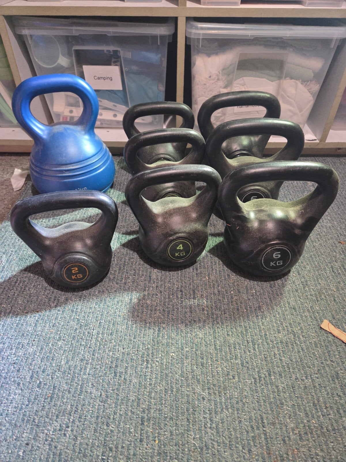 Kettlebell set: 1x 2kg, 3x 4kg, 3x 6kg, 1x 1kg, Ophalen, Gebruikt, Kettlebell