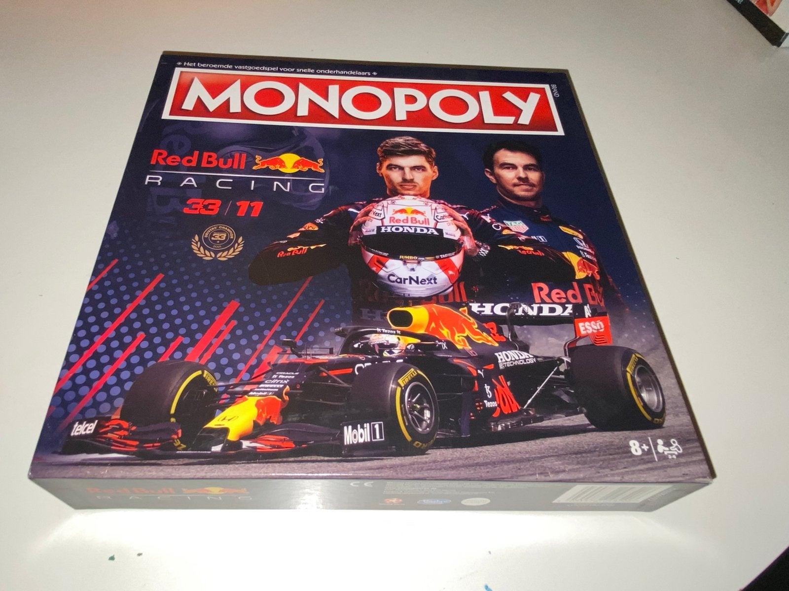Monopoly Red Bull Racing 33/11 - zgan  in doos, Drie of vier spelers, Ophalen of Verzenden, Nieuw