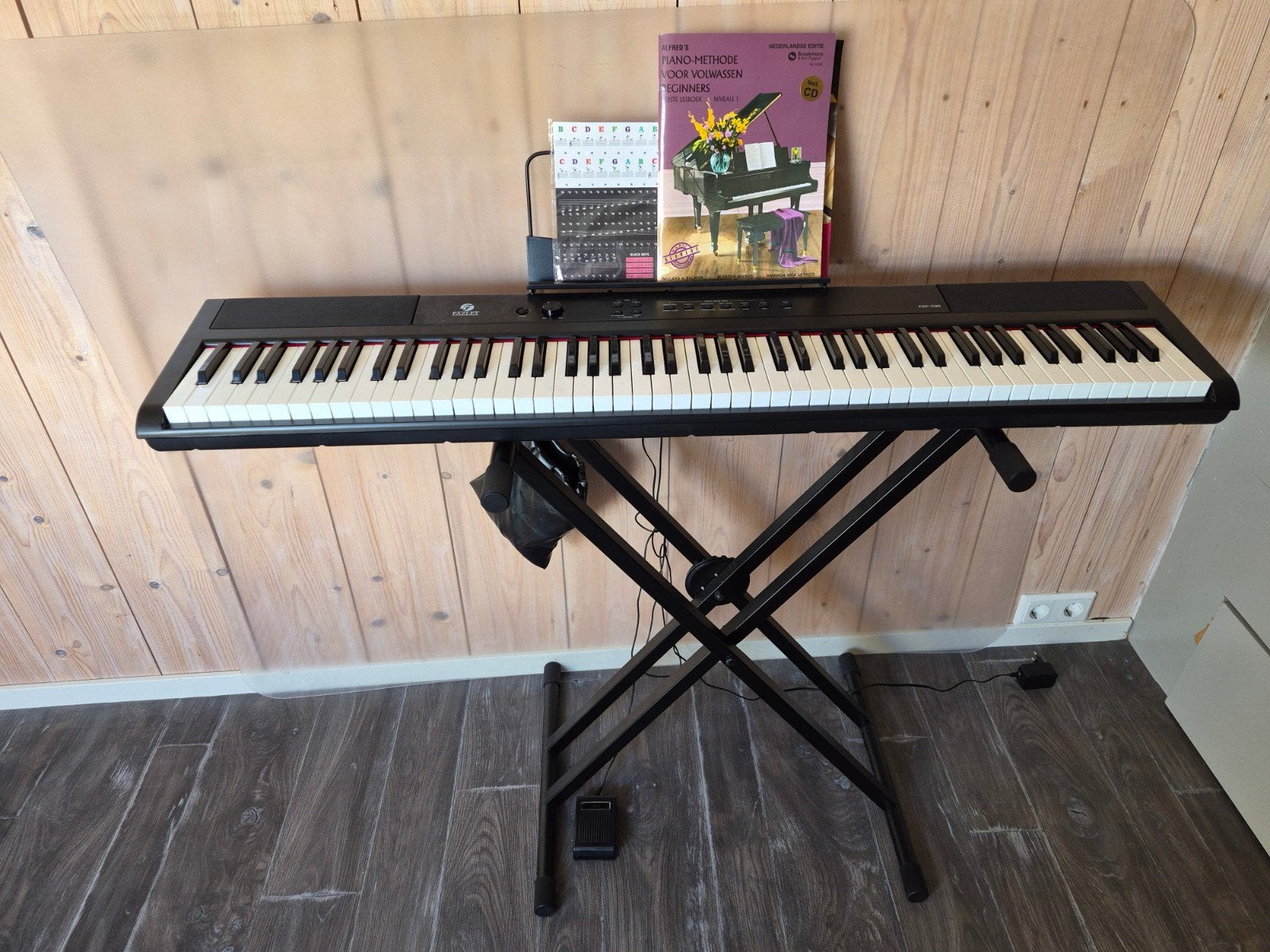 Fazly FSP-200 Digitale Piano - Zo goed als nieuw, Muziek en Instrumenten, Piano's, Ophalen, Zwart, Digitaal, Zo goed als nieuw