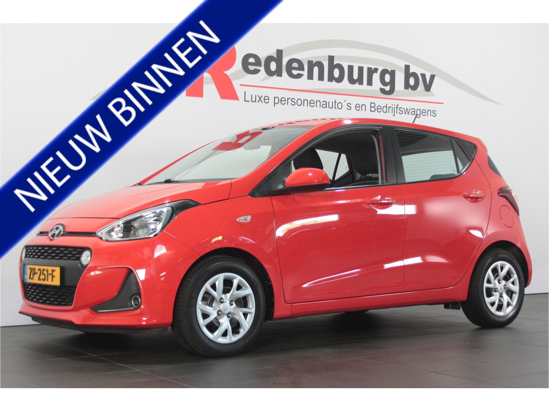 Hyundai i10 1.0i Comfort - Airco / Bluetooth / Cruise, Auto's, Gebruikt, 4 stoelen, Origineel Nederlands, Bedrijf