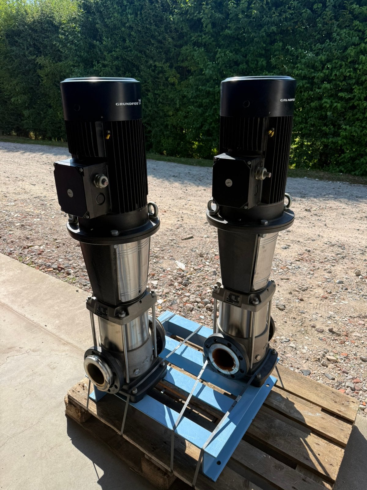 Grundfos CRN64-2 Verticale RVS Centrifugaalpomp 11 kW, Ophalen