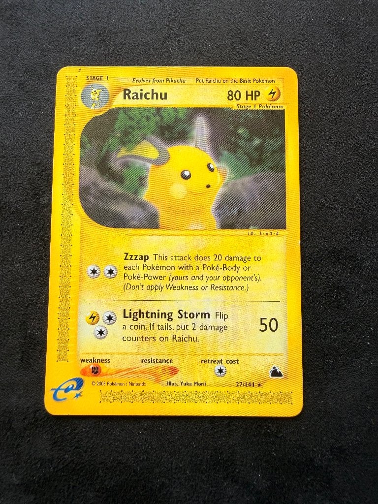 Pokemonkaart Raichu (SK 27) 2003 Skyridge Yuka Morii NM/EX+, Ophalen of Verzenden, Gebruikt, Losse kaart