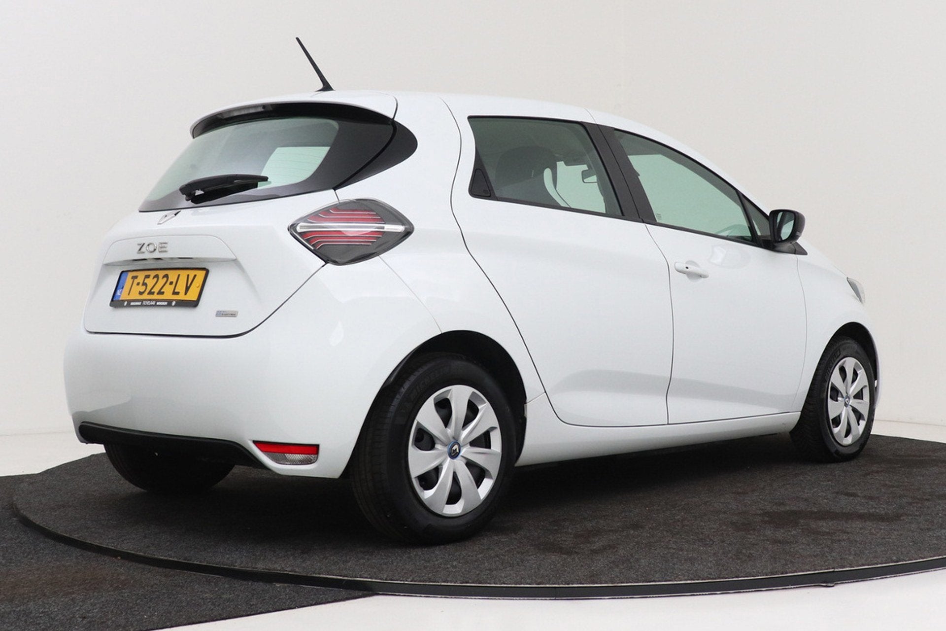Renault ZOE R110 Life 52 kWh (ex Accu) | 58.000 KM! | 91% SO, Gebruikt, Zwart, Wit, 385 km