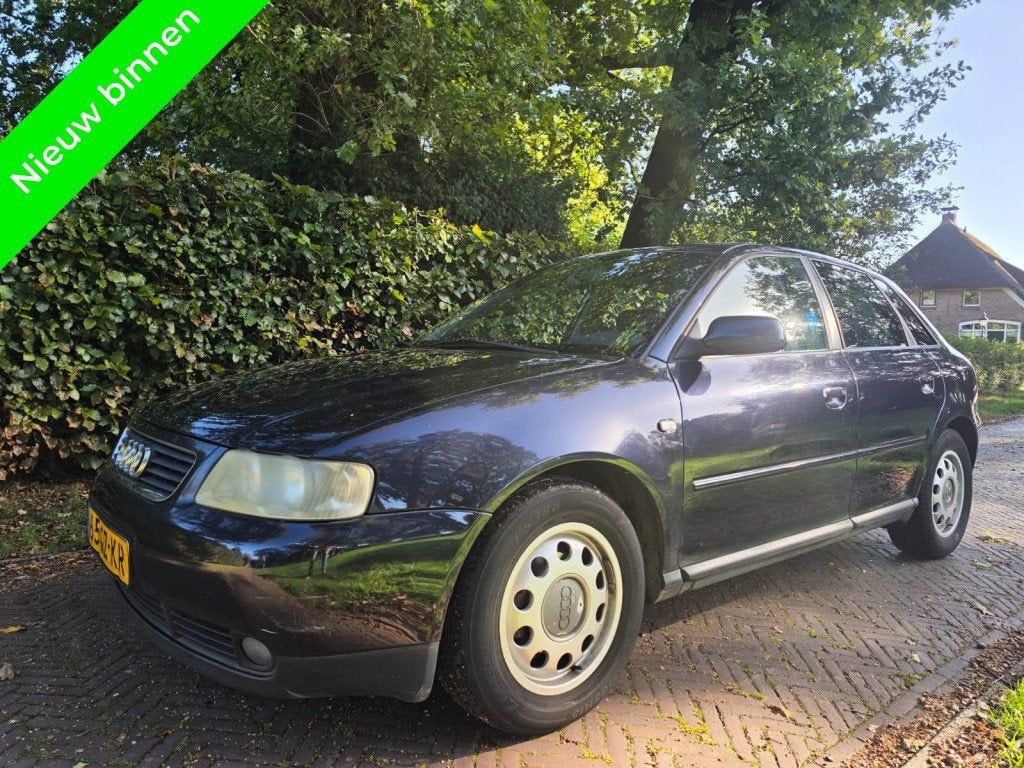 Audi A3 1.6 Attraction, Auto's, Stof, Elektrische ramen, Blauw, Bedrijf