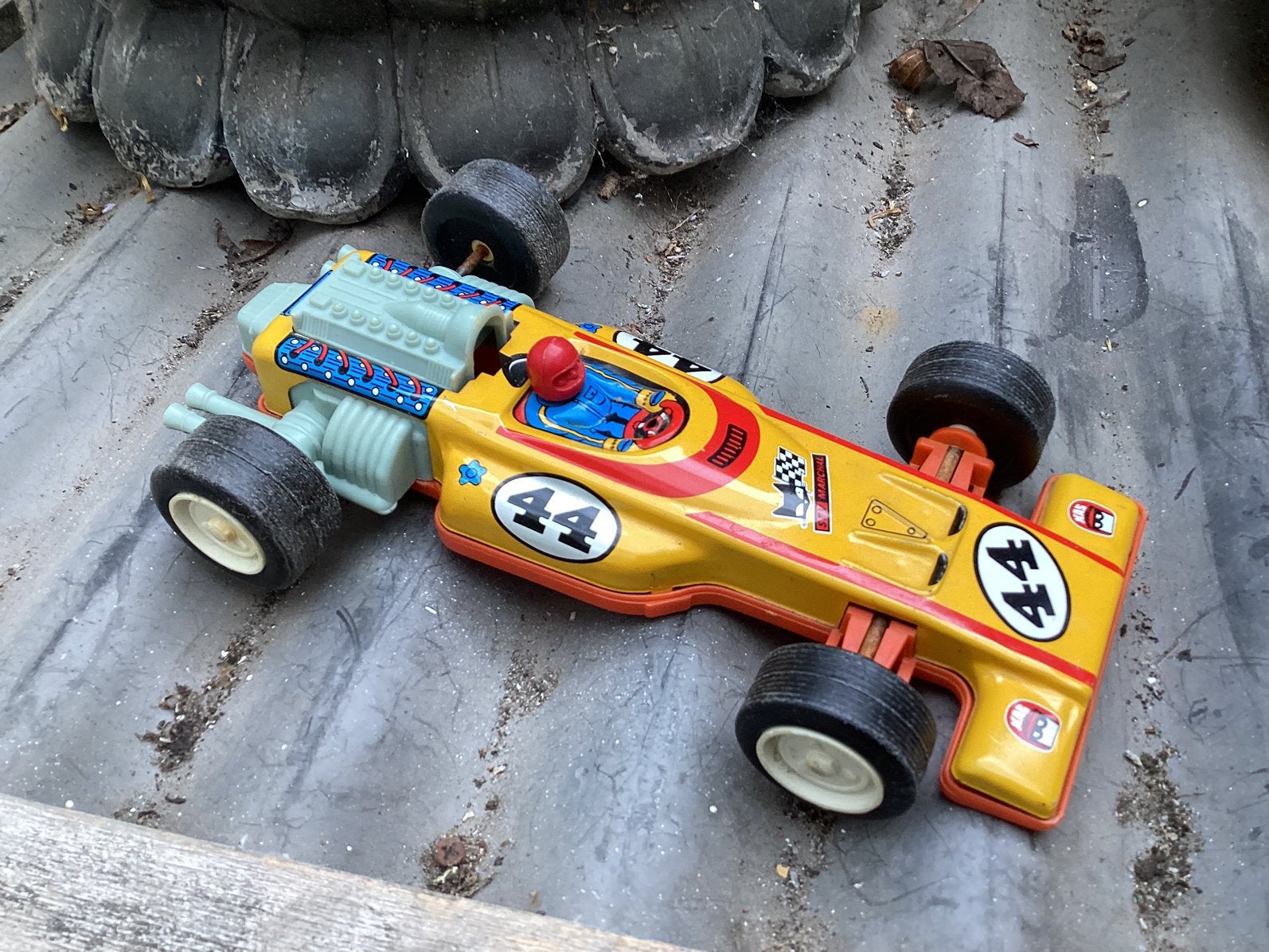Oude F1 auto deels van blik, Ophalen of Verzenden, Gebruikt