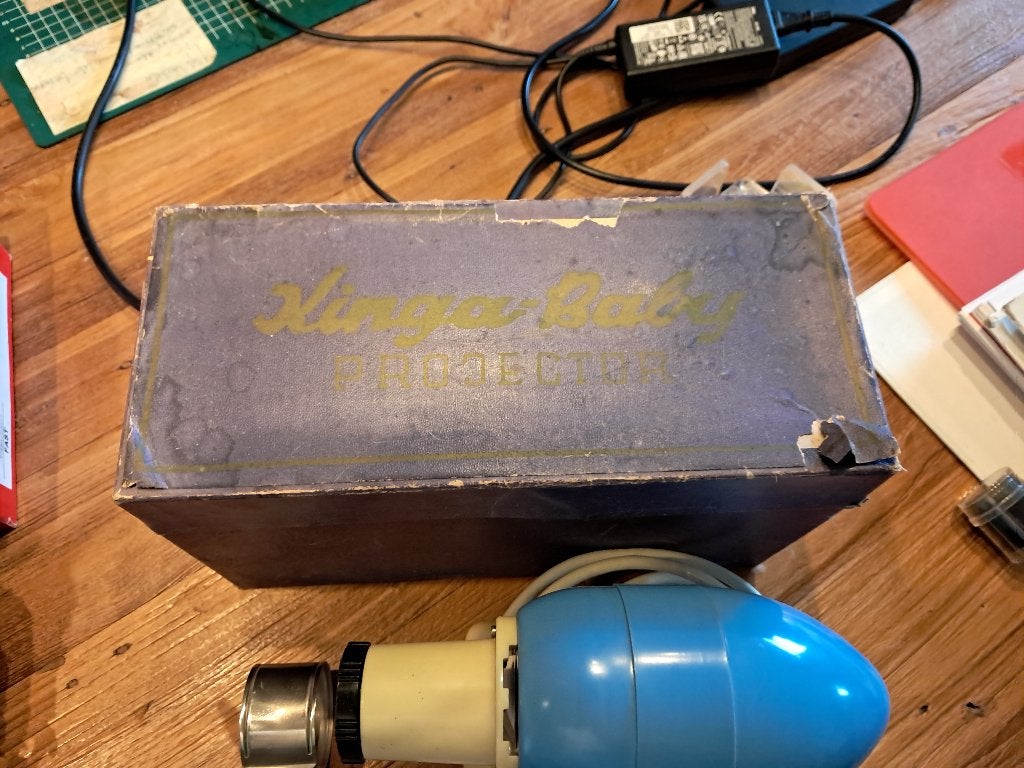 oude projector voor filmstrips, Ophalen, Gebruikt