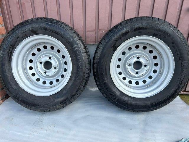 Twee Banden van de aanhangwagen 155/80 R13., Ophalen, Zo goed als nieuw