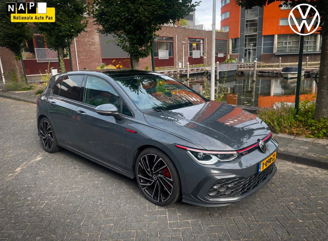 Volkswagen 8 GTI, Moonstone Grey, Dealer onderhouden., Auto's, Volkswagen, Automaat, Dealer onderhouden, Golf, Particulier