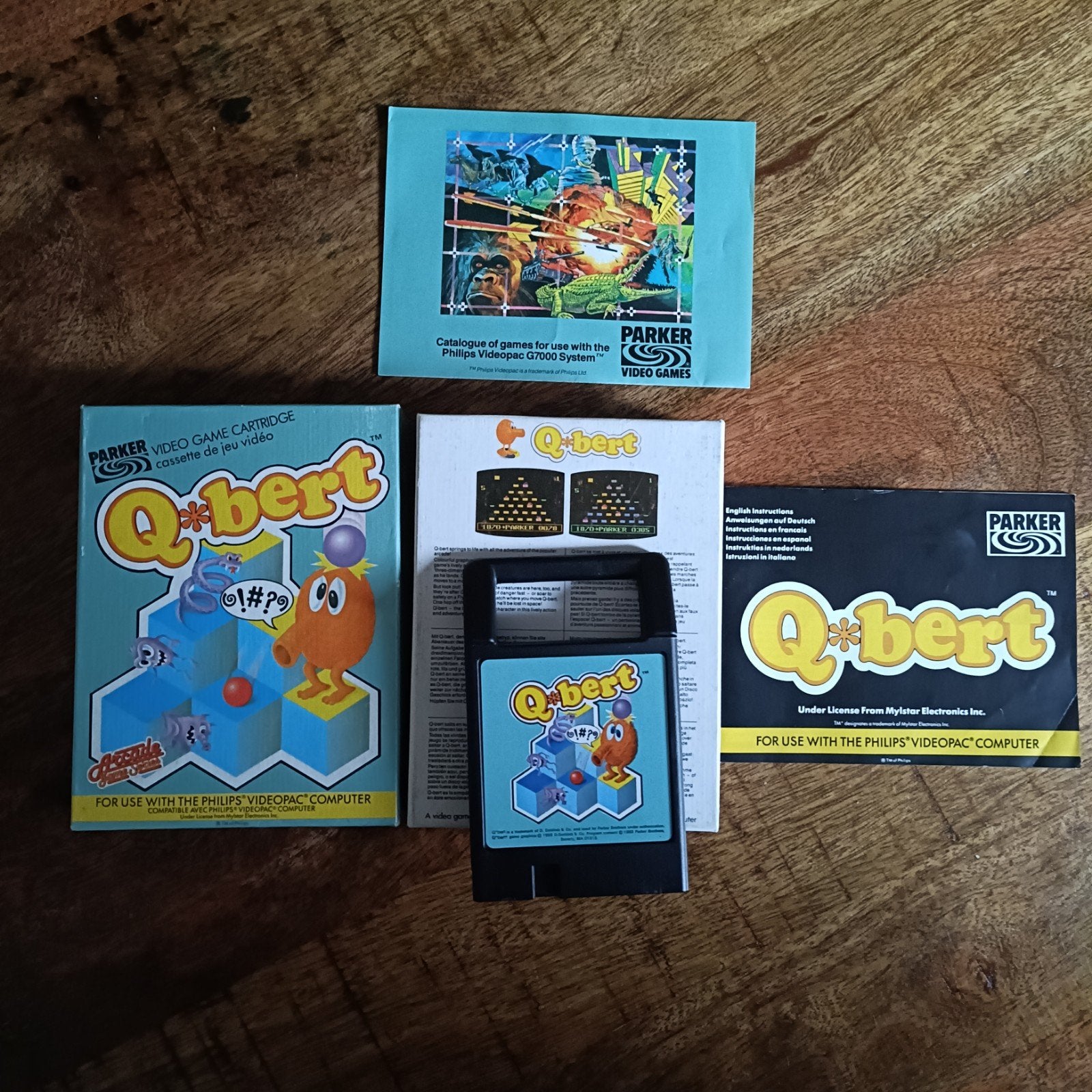 Q*bert - Philips Videopac Computer - Compleet in doos, Spelcomputers en Games, Ophalen of Verzenden