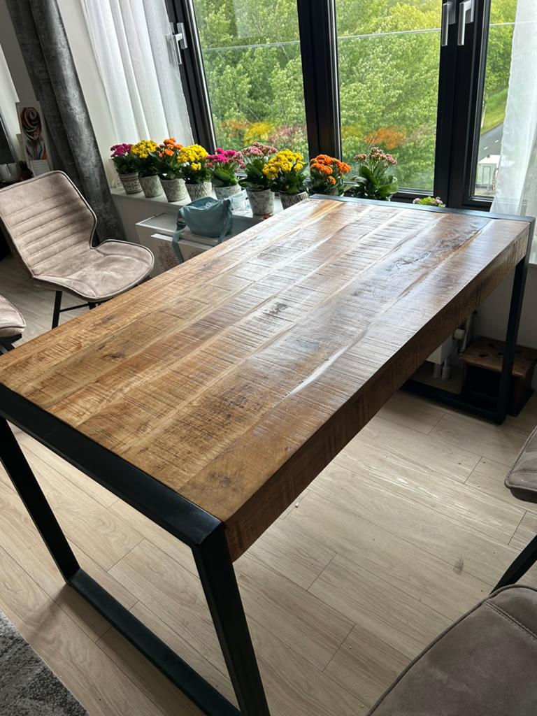 Eetkamer tafel met 4 stoelen 140 x 80 cm, Ophalen of Verzenden, Rechthoekig, 100 tot 150 cm, 50 tot 100 cm