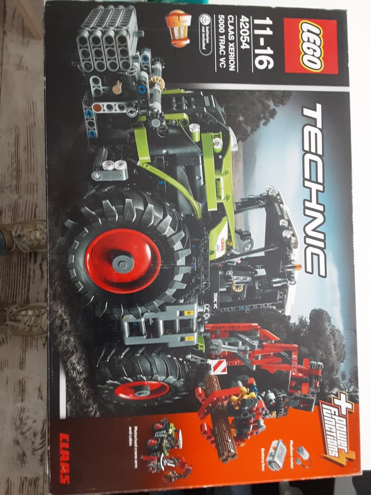 Lego Technic 42054 Claas Xerion - Zo goed als nieuw, Ophalen