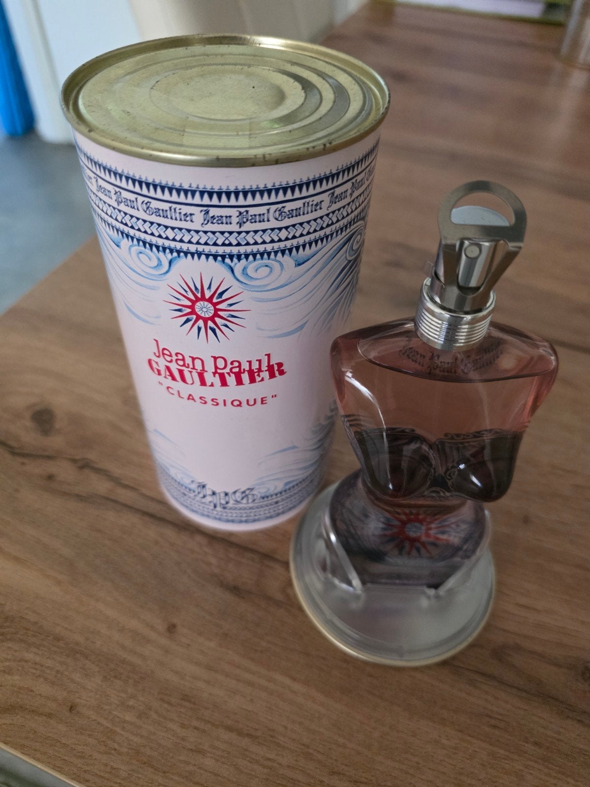 Jean Paul Gaultier Classique Summer 2011 EDT 100ml, Verzamelen, Ophalen of Verzenden, Parfumfles, Gevuld